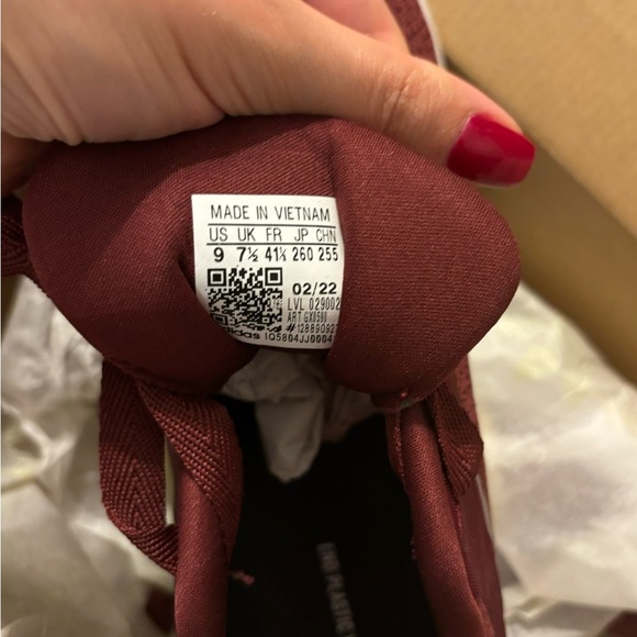 Brand New Adidas Running Shoes - Women’s Size 8.5 (Original Box Included!) - Picture 14 of 16